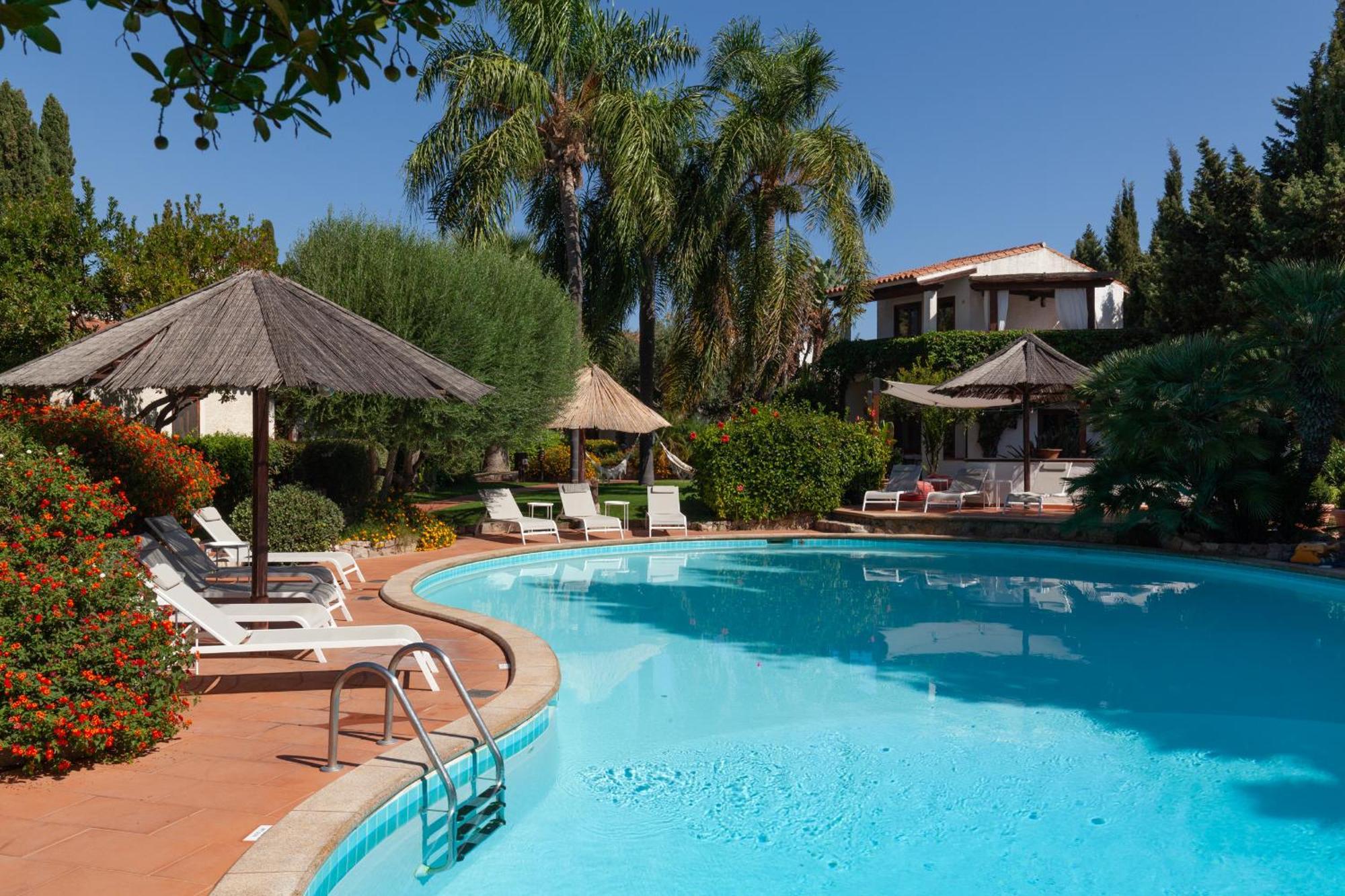 Nora Club Hotel & Spa Pula Exterior photo