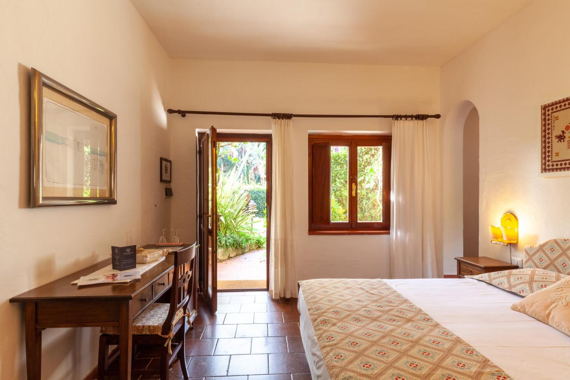 Nora Club Hotel & Spa Pula Exterior photo